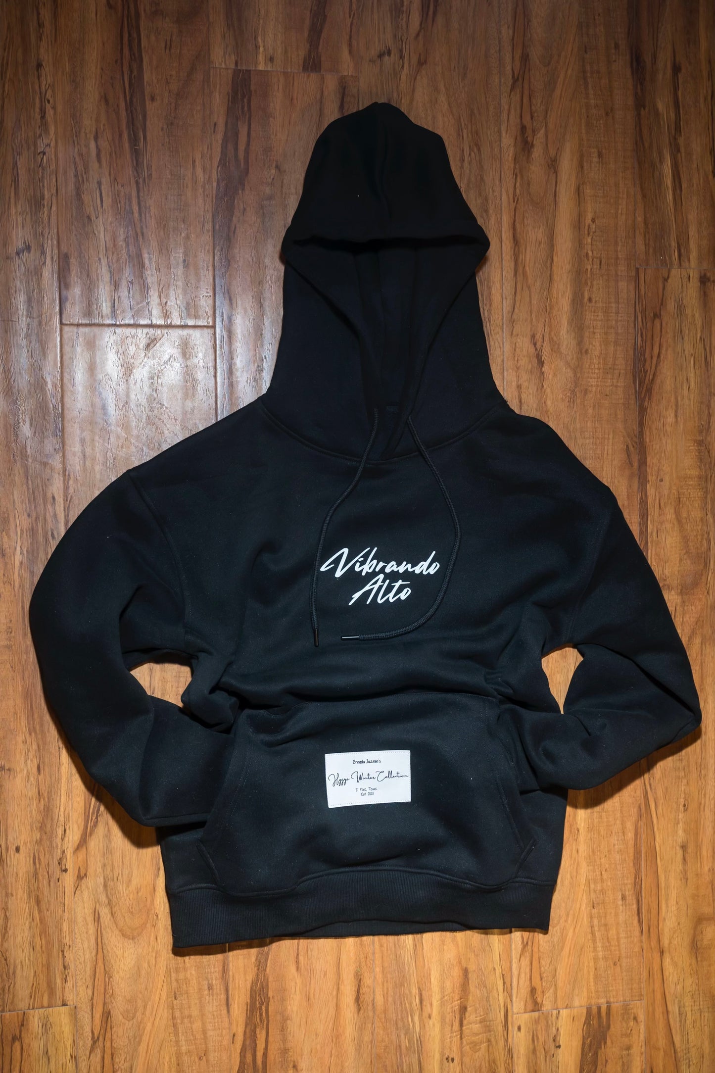 "Vibrando Alto" Charcoal Black Hoodie